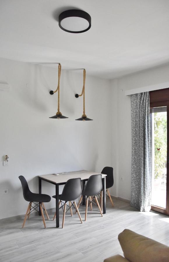 Maria Apartments Lourdata  Luaran gambar